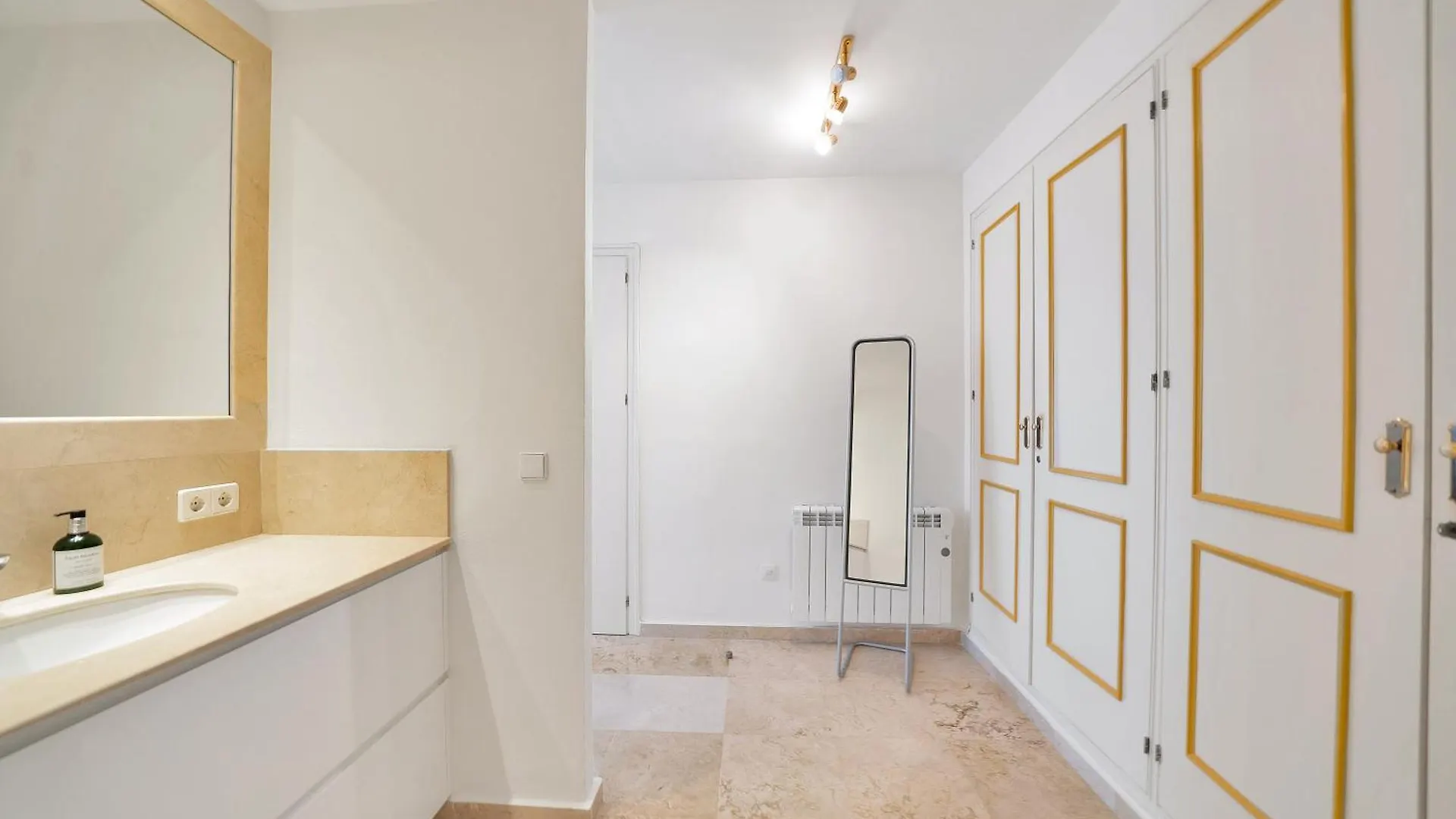 Lujoso Y Elegante Apartamento Primera Linea Golf - Los Flamencos 7 Marbella Apartment